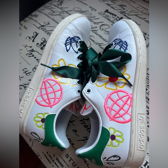 adidas Shoes - Adidas Runners/Sneakers